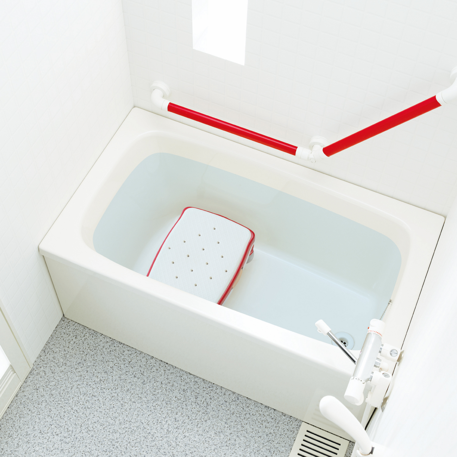 高さ調節付浴槽台R “かるぴったん” 標準タイプ ｜ 【安寿】の介護用品 